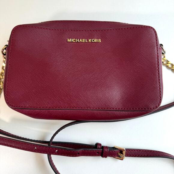 Michael Kors Womens Jet Set Leather Crossbody Goldtone Chain Dark Berry Red - Picture 1 of 12